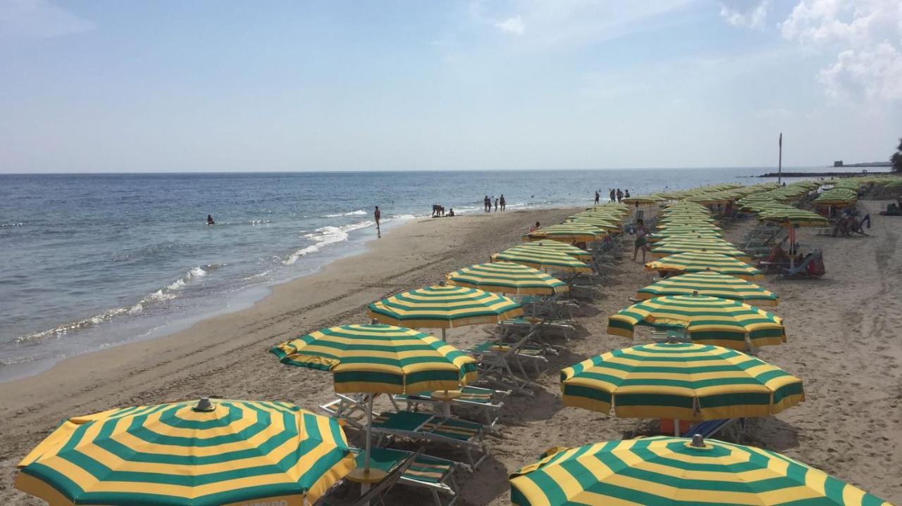 Centro Vacanze Lido Smeraldo Фриголе Экстерьер фото